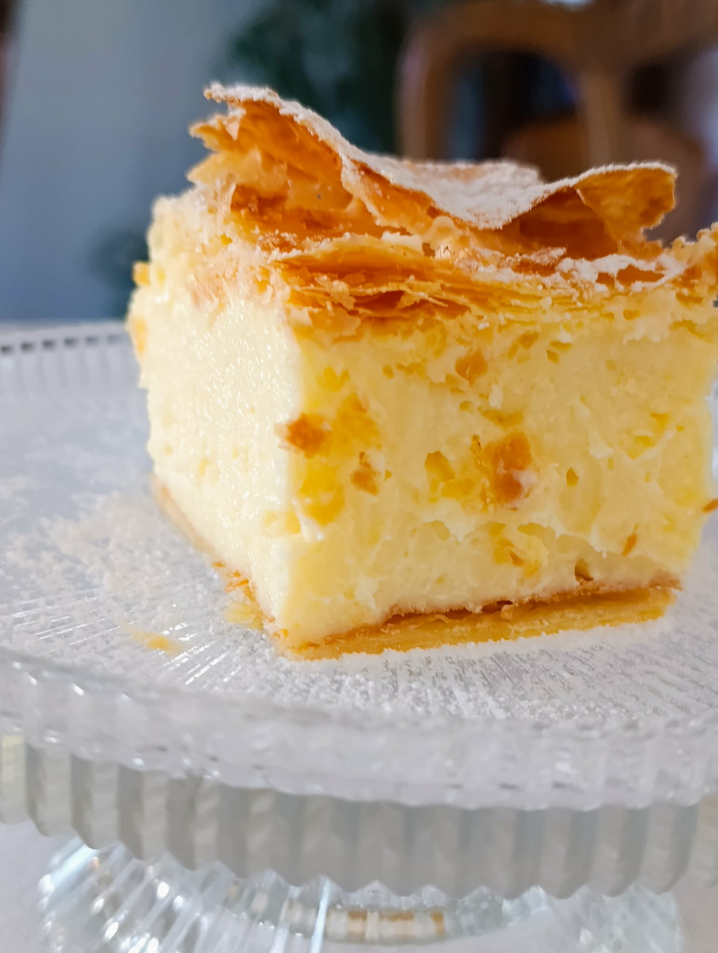 Kremówka — francuski deser z kremem patisserie